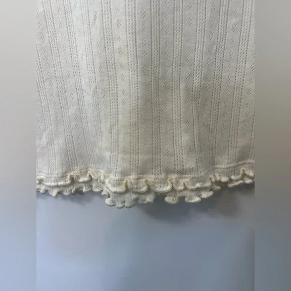 Free People Cream top with hankie with Floral Embroidery sz S - Picture 8 of 9